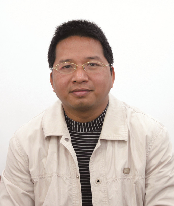 黄宏亮.JPG